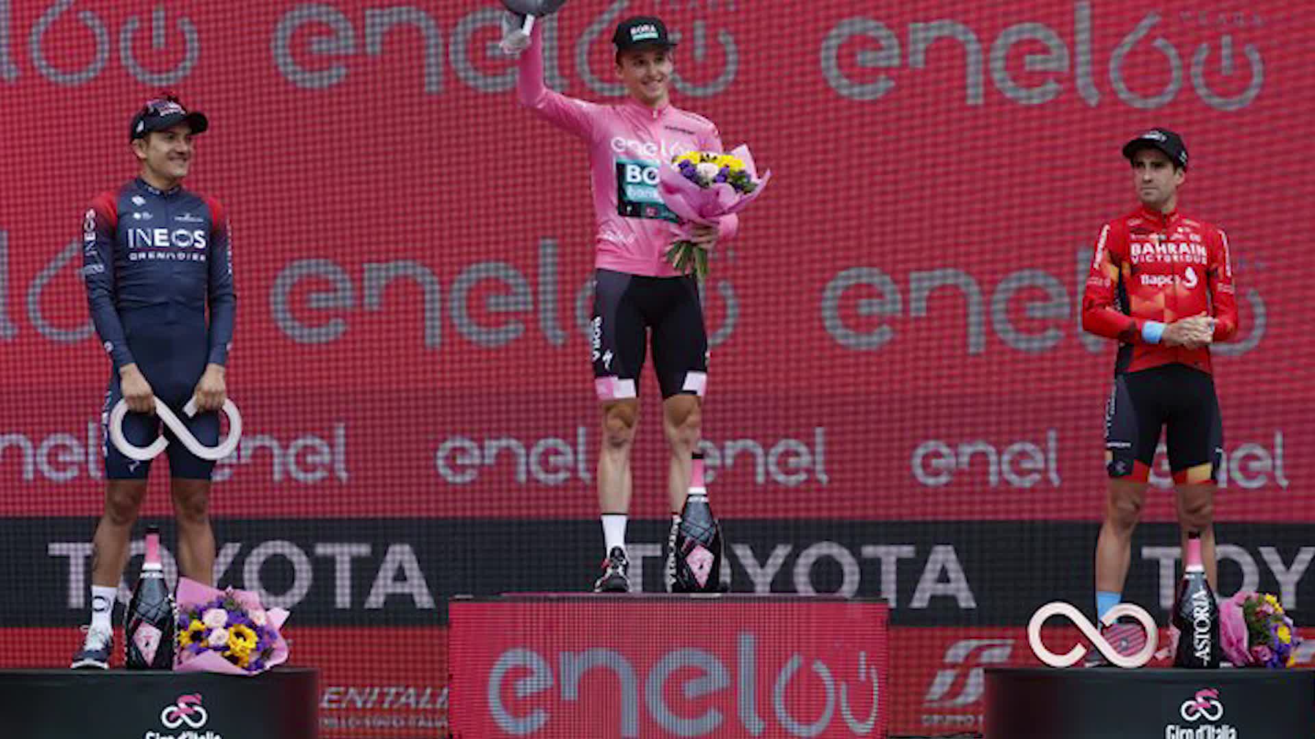 Hindleyk irabazi du Italiako Giroa; Carapazek eta Landak osatu dute podiuma